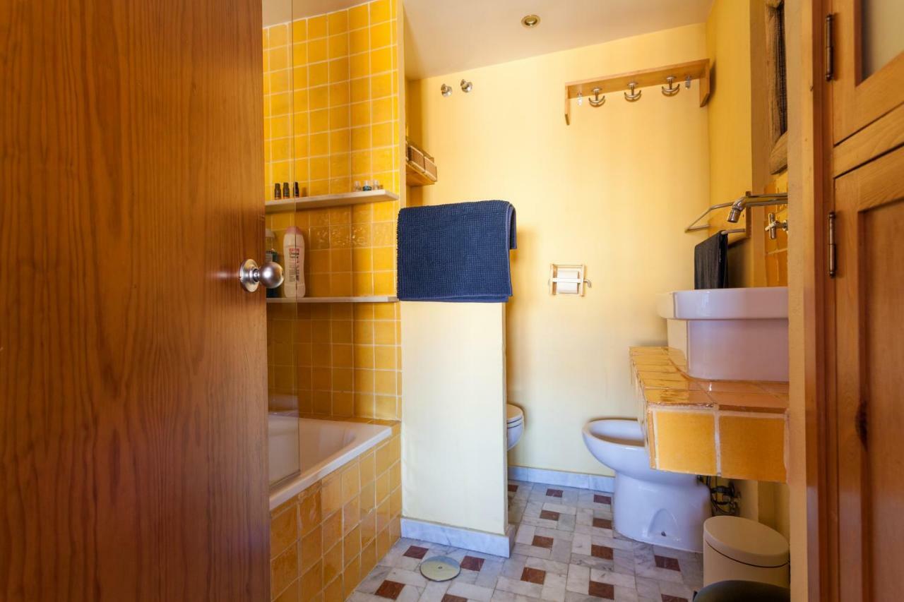 Atico Resitur Triana Apartment Sevilla Exterior foto